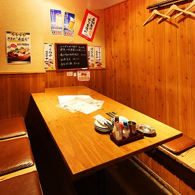 個室居酒屋 とり地蔵 岡山柳町店 店内の画像