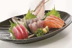 浅草 やきとり道場 東武浅草駅前_お刺身三点盛合せ