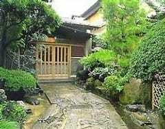 あつた 蓬莱軒 本店（蓬莱陣屋）