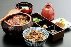 あつた 蓬莱軒 本店（蓬莱陣屋）