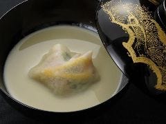 基本は出汁にあり。【食材厳選】