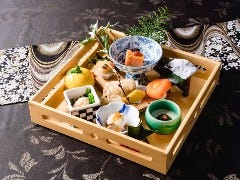 【11/1から】会食・記念日・顔合わせなど　『昼懐石　蒼穹』　≪全7品≫