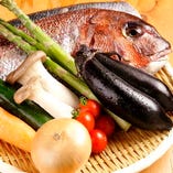 新鮮な魚介と旬のお野菜を使用しています！