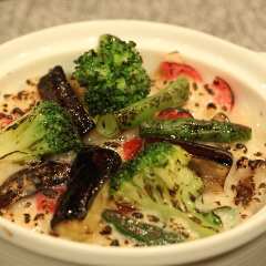 心斎橋 l’oiseau bleu お肉×オーガニック野菜＆ワイン_