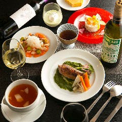 心斎橋 l’oiseau bleu お肉×オーガニック野菜＆ワイン_コース料理がおすすめ。一人一品づつ丁寧に作られた料理を、お楽しみ頂けるオーガニックダイニングバー。友人・知人同士・デートなどの食事会・飲み会などにご利用いただけます。