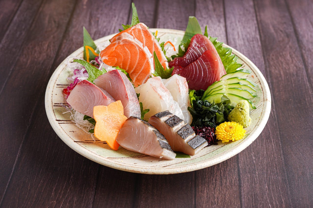 炉端と日本酒 魚丸 長浜店