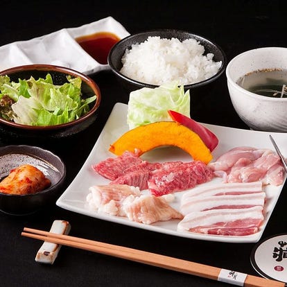 駅近ランチが見つかる 薬院大通駅周辺ランチでおすすめしたい人気のお店 ぐるなび