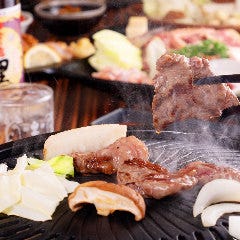 餃子＆焼肉酒場 加笑