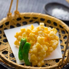 とうもろこしのかき揚げ