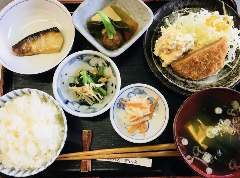 御食事処 旬