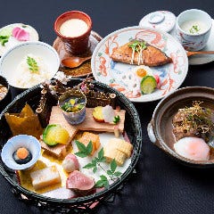 伝統と革新　自慢の日本料理