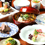 津田楼のお食事は深く優しい味わいのものをお出ししております。
