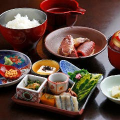 上野桜木 菜の花