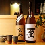 日本酒も佐渡の有名酒蔵のものを選択。料理との相性も抜群。
