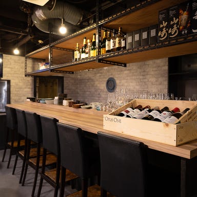 お肉とハーブと燻製 OLA_カウンター席