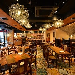 落ち着いた店内でちょっぴり大人なランチはいかがですか♪