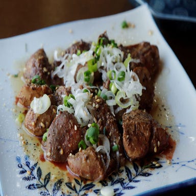 酒飯肴 まる心_鮮度と火入れが命!絶品レバー