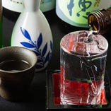 厳選した日本酒や焼酎など季節限定酒もお楽しみいただけます