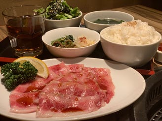 焼肉 Gyujin 大曽根店 ランチメニュー ぐるなび