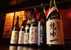なんと！！日本酒だって飲み放題！！日替わりで50種類ご用意。