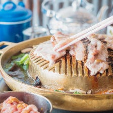 タイ式焼肉×もつ鍋「ムーガタ」