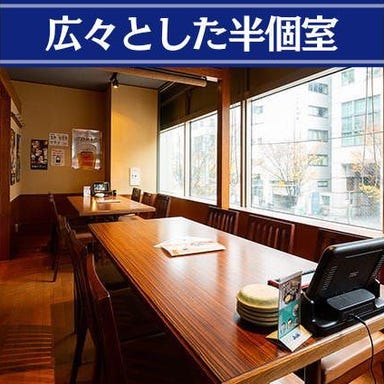 ふとっぱら 博多駅博多口店_【半個室(5~10名様テーブル、最大28名様まで)】広々空間で各種ご宴会をどうぞ