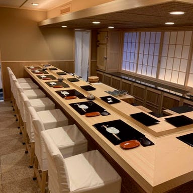 すし おおの_カウンター席(1名様×10席)