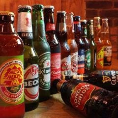世界各国のクラフトビールを楽しむ。