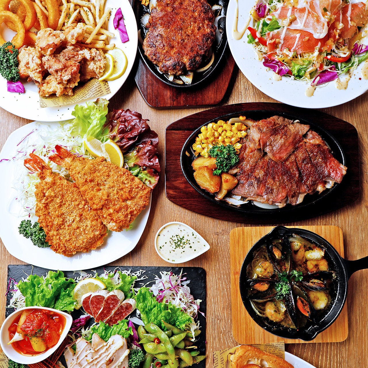 2時間飲み放題付 会社宴会に お肉の盛合せやアヒージョなど逸品料理 豪華な7品コース 全7品 の詳細 肉とワインが美味しいお店 グリルgate 鶴橋 洋食屋 ぐるなび