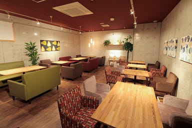 デザートレストラン Paff（パフ） 名古屋駅店 店内の画像