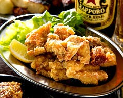 にんにくベースの特製ダレに漬込み二度揚げしたから揚げは絶品