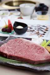 焼肉・鉄板焼ステーキ 橘通りミヤチク APAS