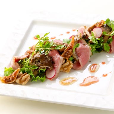 Trattoria TAVOLA_鴨ロースときのこと無花果のサラダ仕立て~ブラッドオレンジのドレッシング~