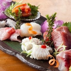 旬の味覚をコースでも。ご要望など気軽にお申しつけください。