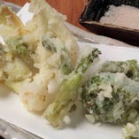 季節野菜の天ぷら盛り合わせ