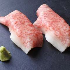 拘り抜いた至極の特選肉寿司