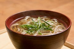 自家製粉石臼挽きうどん 青空 Blue