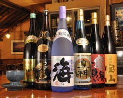 厳選された焼酎・日本酒 ご用意しております！