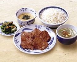 牛たん とろろ 麦めし ねぎし 新宿サブナード店 新宿 牛タン ぐるなび