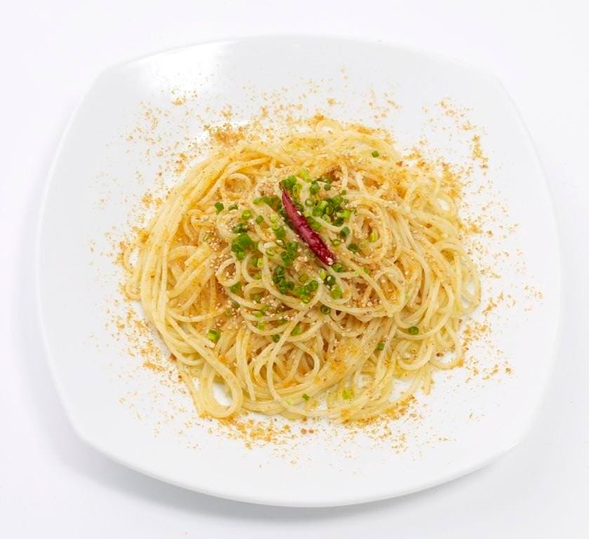サラダパスタ　cp➕pico パスタプレート🍝 ランチタイムのみですが、 バーニャカウダと