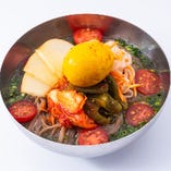 韓国冷麺（蕎麦粉使用）