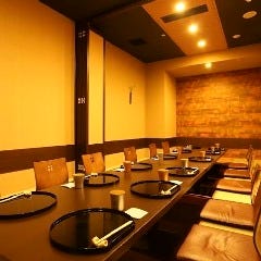 団体様用　10～14名様 2部屋つなげて広々とご利用頂けます。
