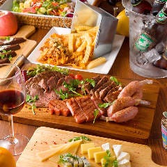 肉を堪能!ステーキハウスの宴会プラン【2時間飲放付】4,000円〜