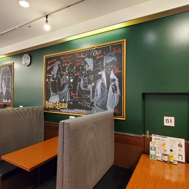 ブッフェレストラン フェスタガーデン 横浜ワールドポーターズ 店内の画像