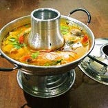 『トムヤムクン』いわずとしれた世界三大スープ。辛くて酸っぱいくせになる美味しさです！