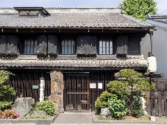 ヒカリヤ ヒガシ 