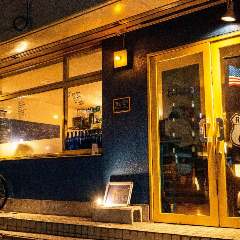 カフェ バー ブルー（cafe／bar blue）
