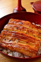 うなぎと季節料理とらや