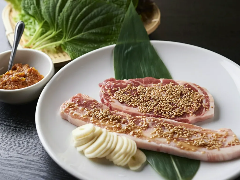 炭火焼肉オムテソン