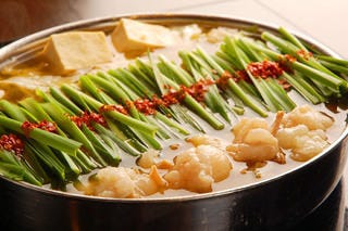 手ごねつくねと九州酒場料理 鳥よしはなれ つくね もつ鍋 馬刺し